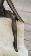 Art Deco Fashion Model Flapper Girl Bronze Figurine Statue Sculpture Marble Base