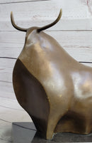 Abstract Modern Art Classic Botero Bull Handcrafted Bronze Sculpture Figurine