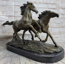 Bronze Marble Statue Wild Horse Galloping Mustang Ranch Hot Cast Marble Figurine