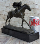 JOCKEY RIDING HORSE BRONZE STATUE FIGURE FIGURIN HOT CAST MARBLE BASE SCULPTURE