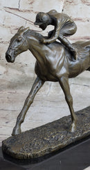 JOCKEY RIDING HORSE BRONZE STATUE FIGURE FIGURIN HOT CAST MARBLE BASE SCULPTURE