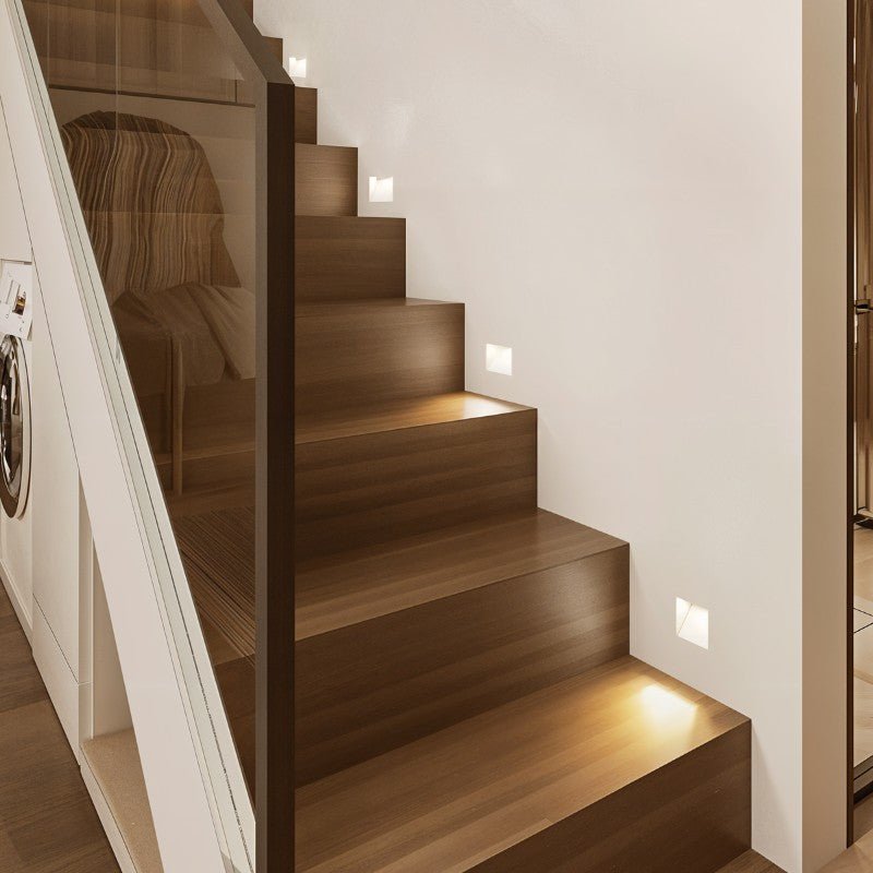 Aaban Stair Light