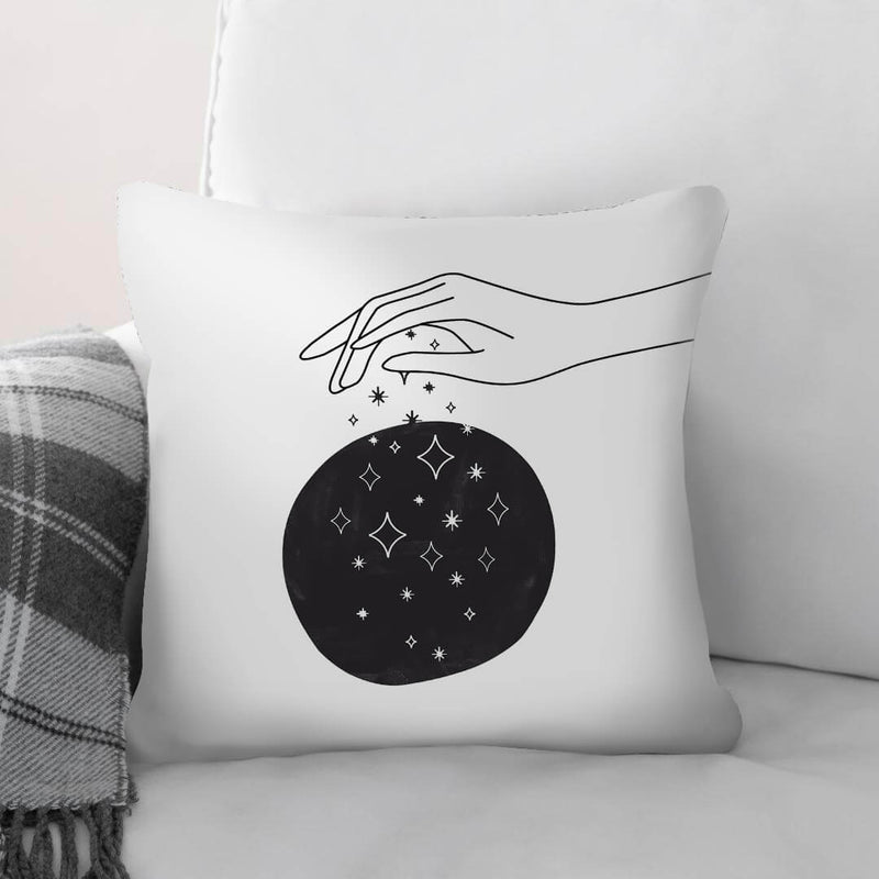 Aura Hands C Cushion