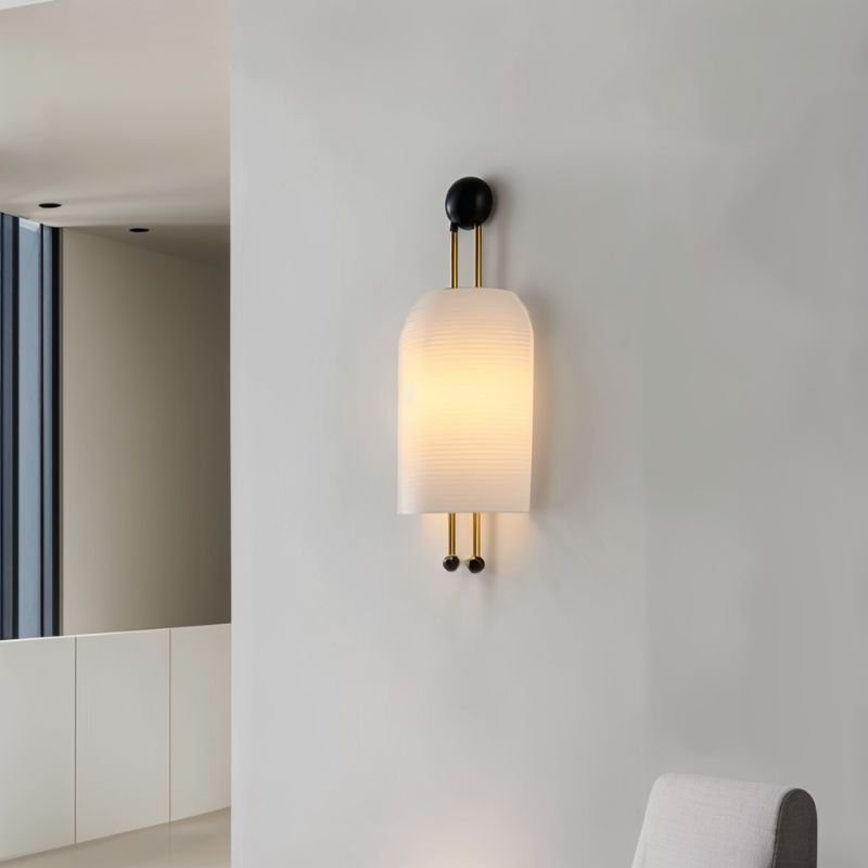 Bertha Wall Lamp