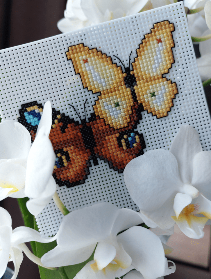 "Butterflies" 117CS Counted Cross-Stitch Kit