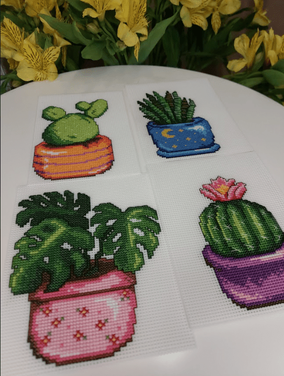 "Cactus" 108CS Counted Cross-Stitch Kit