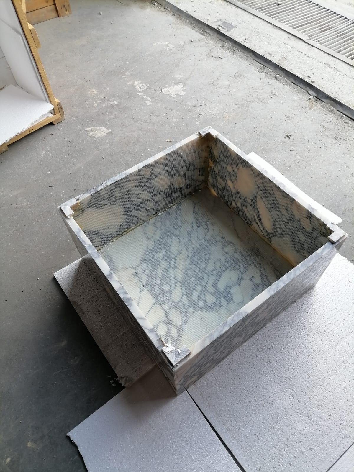 Calacatta Viola Marble Rectangular Prism Block Design Coffee Table