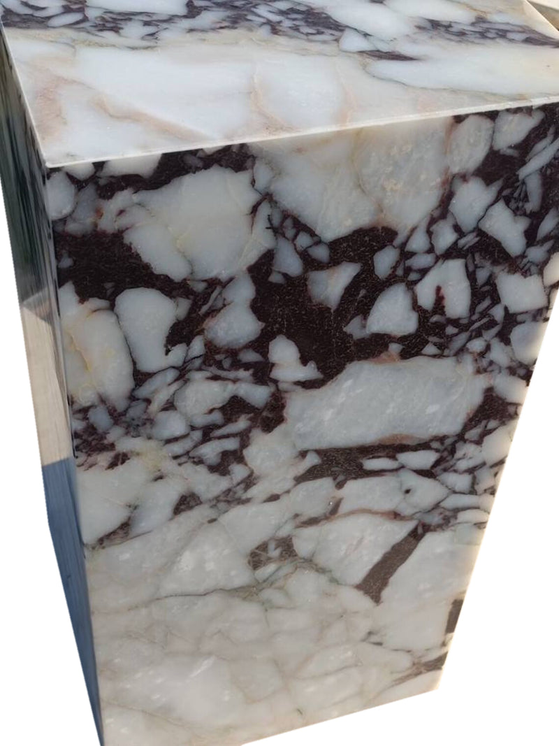 calacatta viola marble side table nightstand square top cube design W14 L14 H22 close-up view