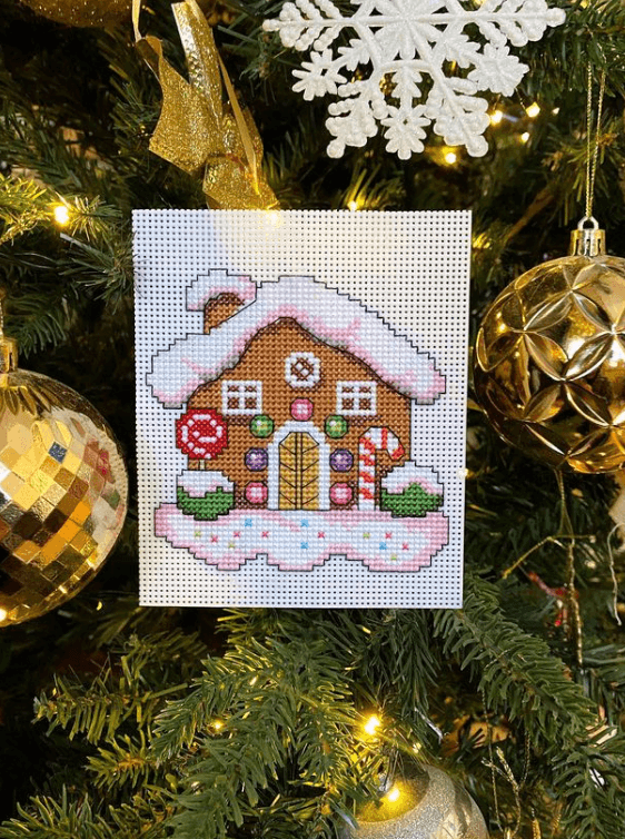 "Christmas Sweets" 119CS Counted Cross-Stitch Kit