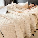 Chunky knit cream & black coral fleece blanket bedroom throw