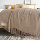 Chunky knitted leisure blanket throw – bedroom and living room decor