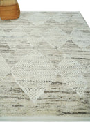 Contemporary Woolen Ivory and Brown 8.4x10.5 hand knotted Geometrical Area rug