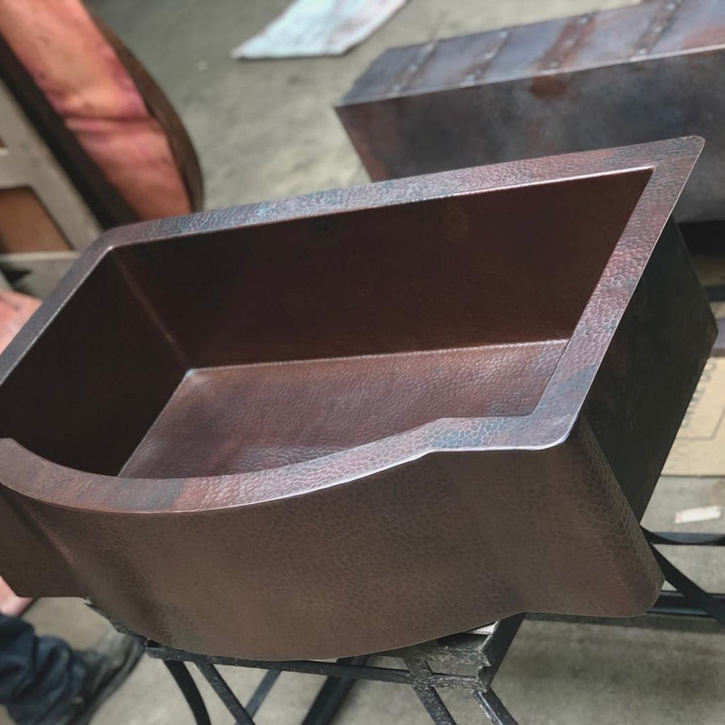 Single Basin Copper Farmhouse Sink - Grande