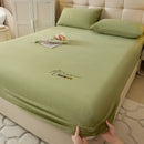 Cream embroidered cozy velvet fitted sheet bedroom bed cover