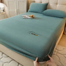 Cream embroidered cozy velvet fitted sheet bedroom bed cover