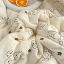 Cream teddy bear breathable double gauze quilt bedroom bedding