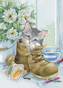 Cute Kitten B2391L Counted Cross-Stitch Kit