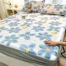 DecorBites™ Cooling Ice Silk Mattress - 3Pcs, High Quality, Simple Pattern, Anti-Wrinkles.
