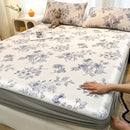 DecorBites™ Cooling Ice Silk Mattress - 3Pcs, High Quality, Simple Pattern, Anti-Wrinkles.