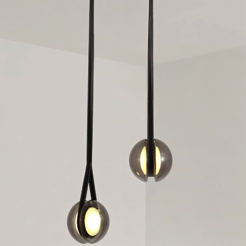 Cutis Pendant Light