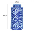 DecorBites™ Chinese Retro Ceramics Golden Vase with Cover for Home Décor and Organization