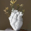 DecorBites™ Heart Shape Resin Vase - 4 Colors