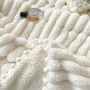 DecorBites™ Luxe Faux Rabbit & Lamb's Wool Weighted Blanket for Cozy Autumn Winter Warmth