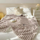 DecorBites™ Luxe Faux Rabbit & Lamb's Wool Weighted Blanket for Cozy Autumn Winter Warmth