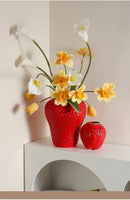 Pink ceramic cartoon strawberry flower vase for bedroom decor