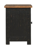 Valebeck - Chair Side End Table - Black / Brown