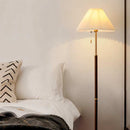 Eben Floor Lamp