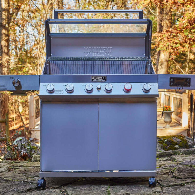 Denali 605Pro | Stainless Smart Tech Propane Gas Grill