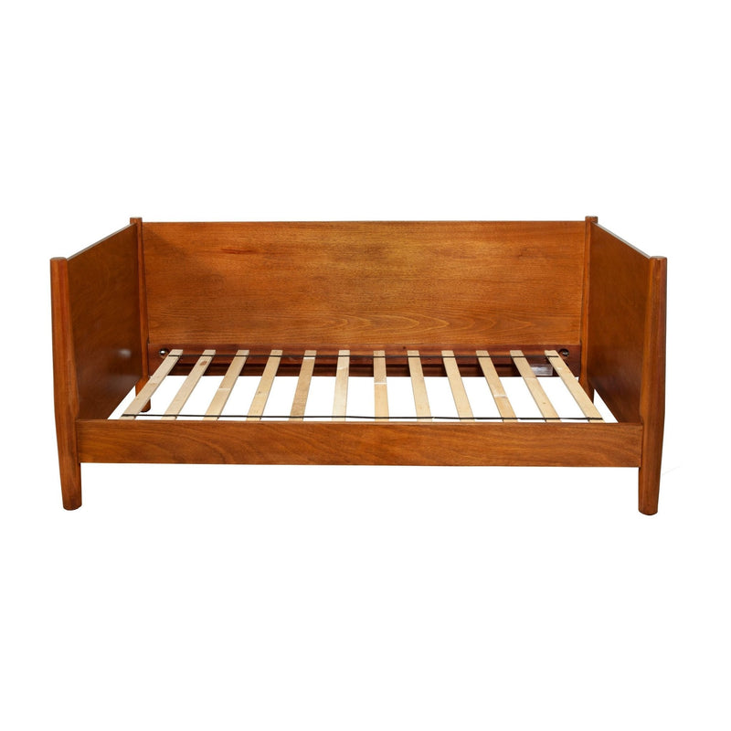 Flynn Day Bed, Cherry Acorn