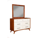 Flynn Dresser, Chestnut/White
