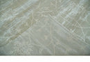 Gray and Silver Ikat Design 6x9 Hand knotted Wool and Viscose Area Rug