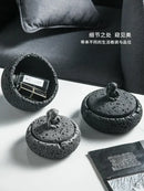 DecorBites™ Cement Astronaut Ashtray with Lid - High Temperature Resistant Cigar Ashtray