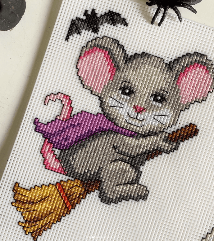 "Halloween Mouses" 102CS Counted Cross-Stitch Kit