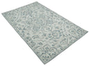 Traditional Silver and Ivory Hand Tufted Wool 5x8 Textured Loop Area Rug