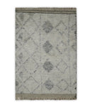 Hand Woven Beige and Gray 2x3 Trellis Moroccan Rug Made with Fine Wool | TRDCP79723