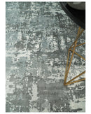 Handmade 8x10 Ivory, gray and Charcoal Blended Wool and Bamboo Silk Area Rug