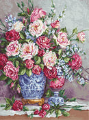 Her Majesty Roses B605L Counted Cross-Stitch Kit