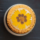 Petite Pressed Floral Candle - Honey Tobacco