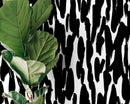 Abstract Wallpaper with Bold Brushstrokes in Black and White - X072