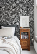Abstract Wallpaper with Bold Wavy Lines in Black and White - X096