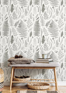 Botanical Wallpaper with a Vintage Fern Motif in Greige and Off-White - D066