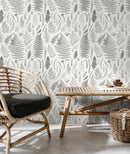 Botanical Wallpaper with a Vintage Fern Motif in Greige and Off-White - D066