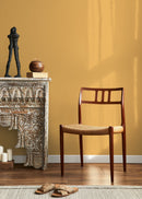 Solid Color Wallpaper Featuring a Warm Earth Yellow - D458