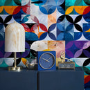 Geometric Wallpaper Featuring Overlapping Circles in Blue, Orange, and Black - B264