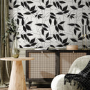 Botanical Wallpaper with a Modern Leaf Trellis in Black and White - B683