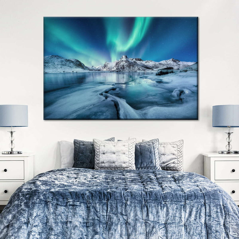 Radiant Northern Lights Wall Art